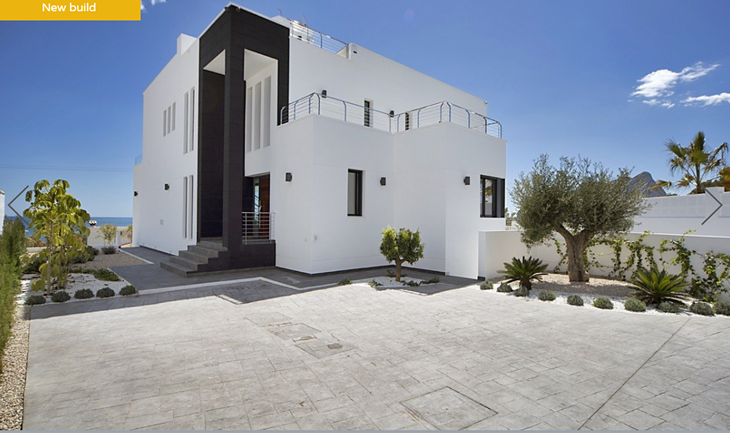 Modern luxury villa newly built with sea views in Les Bassetes Calpe